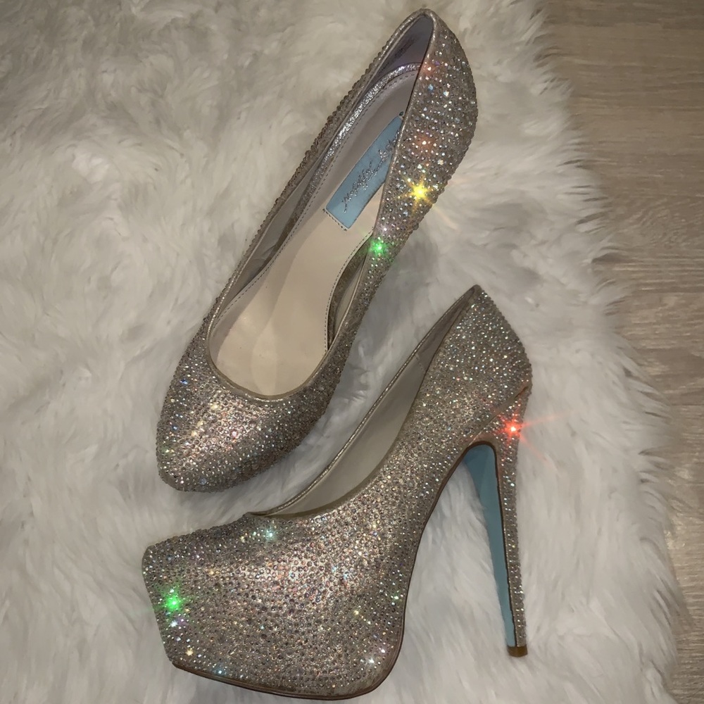 Beautiful Crystal Encrusted Platform Heels